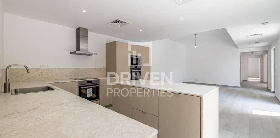 Villa de 4 chambres  No. 120633