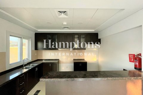 Townhouse de 3 dormitorios No. 135339 8