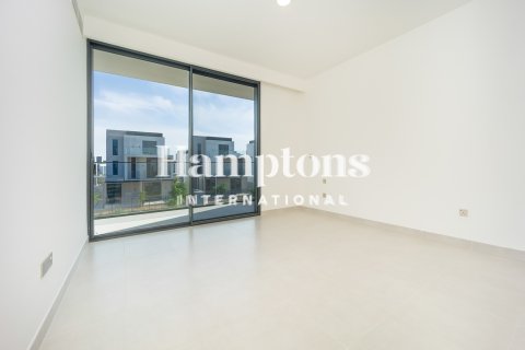 4 غرف نوم فيلا  رقم 135338