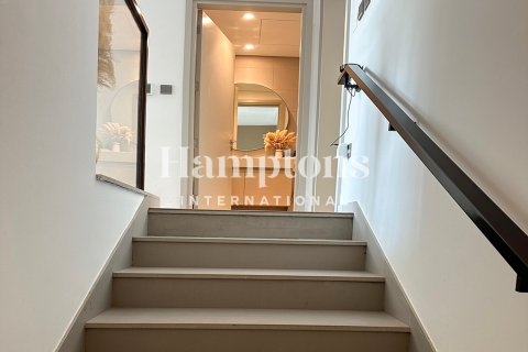 Таунхаус с 3 спальнями  №135341