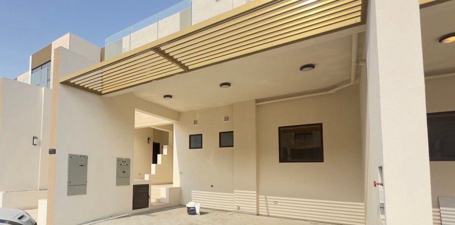 Townhouse de 4 dormitorios en Dubai, UAE No. 147626