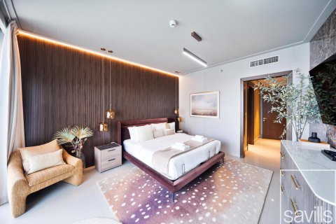 Квартира с 3 спальнями в Даунтаун Дубай (Даунтаун Бурдж Дубай), ОАЭ №136477 8