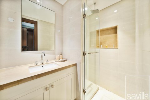 Квартира с 3 спальнями в Даунтаун Дубай (Даунтаун Бурдж Дубай), ОАЭ №136477 16