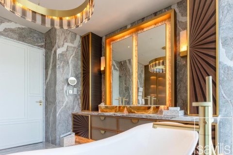 Квартира с 5 спальнями в Джумейра Бич Резиденс, ОАЭ №136473 20