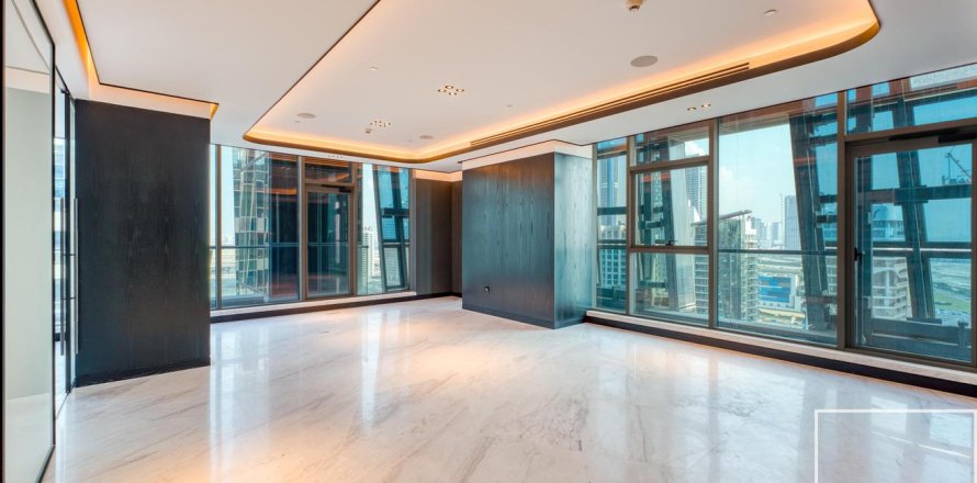 Квартира с 2 спальнями в Бизнес-Бэй, ОАЭ №136471