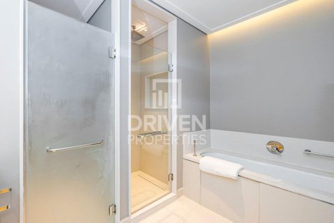 Квартира с 3 спальнями в Vida Residence Downtown, ОАЭ №191731 12