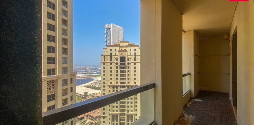 4 bedrooms Apartment in Dubai, UAE No. 205104
