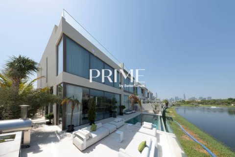 6 bedrooms Villa in Jumeirah Park, UAE No. 67703 1