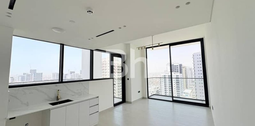 Apartment de 2 dormitorios en Jumeirah Village Circle, UAE No. 88625