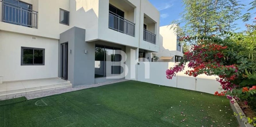 Townhouse de 3 dormitorios en Dubai Hills Estate, UAE No. 88620
