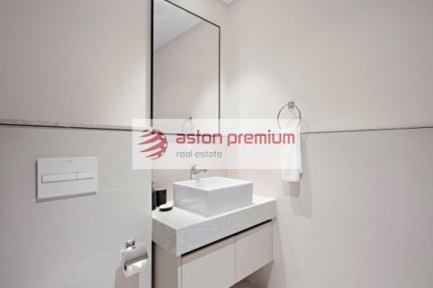 Apartment de 3 dormitorios en EMAAR Beachfront, UAE No. 132568 21