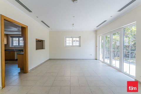 5 غرفة نوم فيلا في Jumeirah Park, الإمارات العربية المتحدة رقم 149472 7