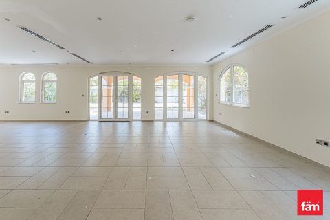 5 غرفة نوم فيلا في Jumeirah Park, الإمارات العربية المتحدة رقم 149472 6