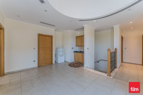 5 غرفة نوم فيلا في Jumeirah Park, الإمارات العربية المتحدة رقم 149472 14