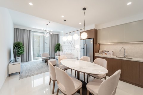 Appartement de 2 chambres à EMAAR Beachfront, UAE No. 29993 18