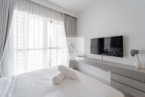 Apartment de 2 dormitorios en EMAAR Beachfront, UAE No. 29993 15