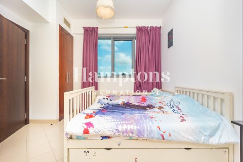 Apartment de 2 dormitorios en The Views 1, UAE No. 152580 8