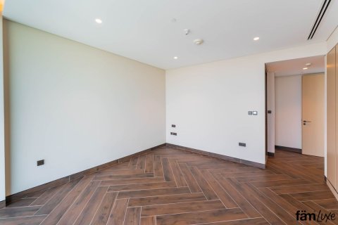 Квартира с 3 спальнями №120225 13