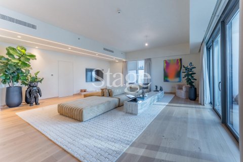 Appartement de 4 chambres  No. 109900 14