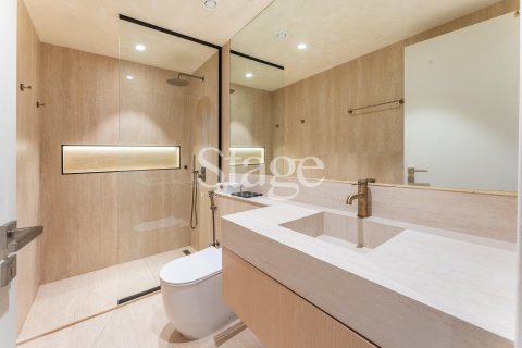 Appartement de 4 chambres  No. 109900 28