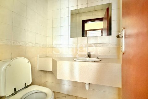 Appartement de 2 chambres  No. 109903 25