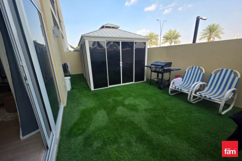 Apartment de 2 dormitorios en Dubai, UAE No. 144647 11