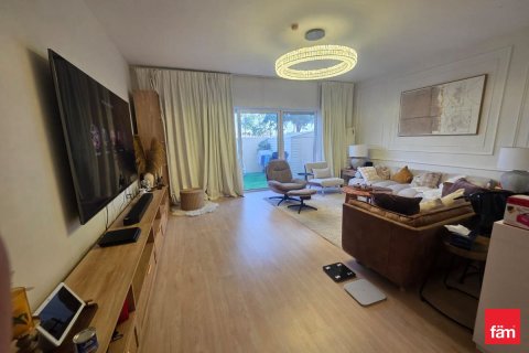 Apartment de 2 dormitorios en Dubai, UAE No. 144647 4