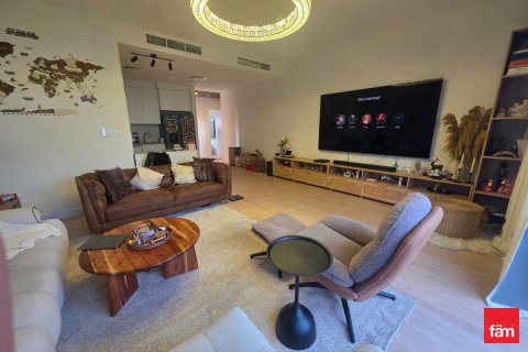 2 bedrooms Apartment in Dubai, UAE No. 144647