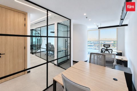 139.7m² Office in Dubai, UAE No. 210225 6