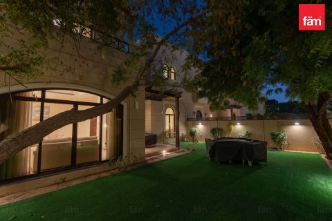 Townhouse de 4 dormitorios en Dubai, UAE No. 210224 28