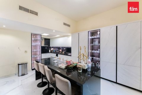 Townhouse de 4 dormitorios en Dubai, UAE No. 210224 3
