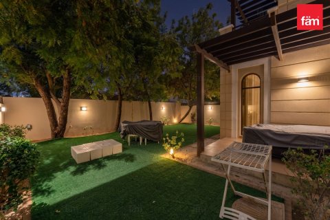 Townhouse de 4 dormitorios en Dubai, UAE No. 210224 21