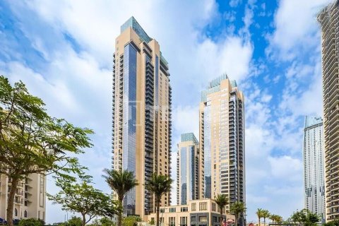 Apartment de 3 dormitorios en Dubai, UAE No. 210791 4