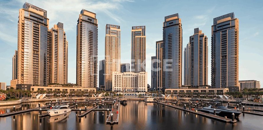 Apartment de 3 dormitorios en Dubai, UAE No. 210791