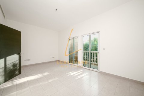 1 bedroom Villa in Dubai, UAE No. 210645 11