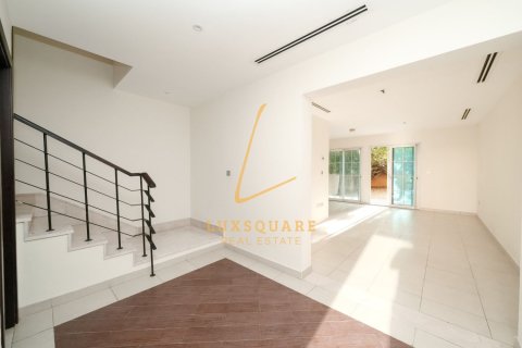1 bedroom Villa in Dubai, UAE No. 210645 3