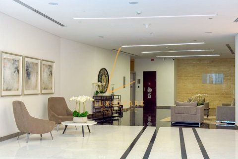 Apartment de 1 dormitorio en Sparkle Towers, UAE No. 210643 21