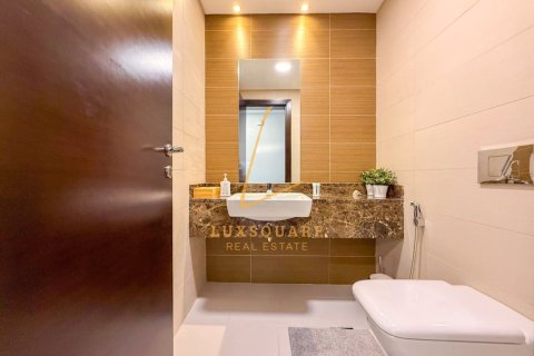 Apartment de 1 dormitorio en Sparkle Towers, UAE No. 210643 15