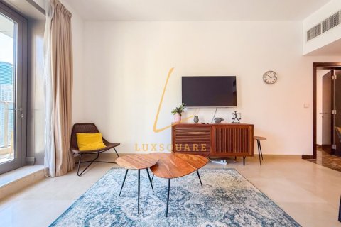 Apartment de 1 dormitorio en Sparkle Towers, UAE No. 210643 8