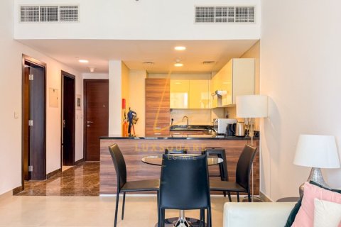 Apartment de 1 dormitorio en Sparkle Towers, UAE No. 210643 6