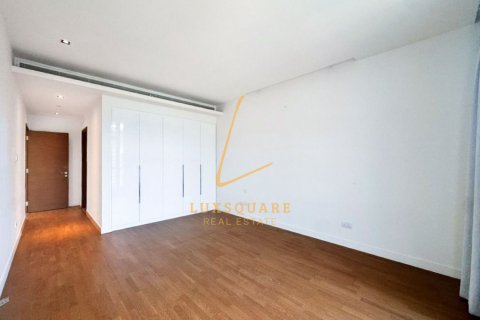 3 bedrooms Apartment in Al Wasl, UAE No. 210644 14