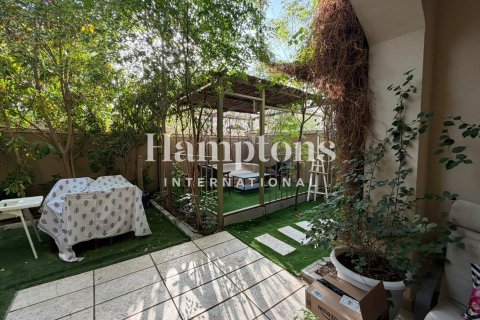 Townhouse de 3 dormitorios en Casa Viva, UAE No. 187443 7