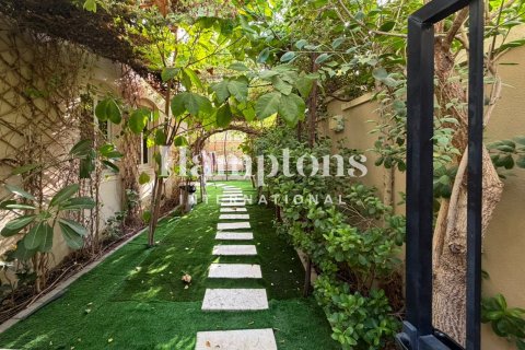Townhouse de 3 dormitorios en Casa Viva, UAE No. 187443 8