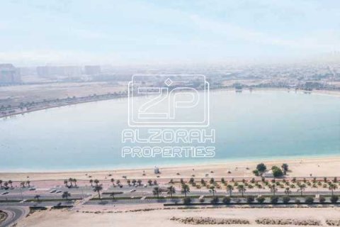 Квартира с 3 спальнями в Al Mamzar - Sharjah, ОАЭ №187445