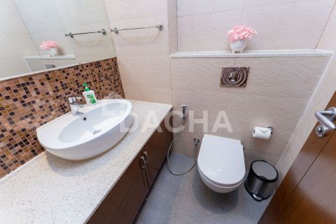 Квартира с 2 спальнями в Marina Residences, ОАЭ №210372 25