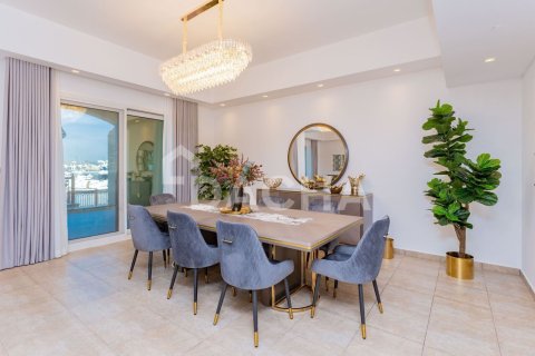 Квартира с 2 спальнями в Marina Residences, ОАЭ №210372 7