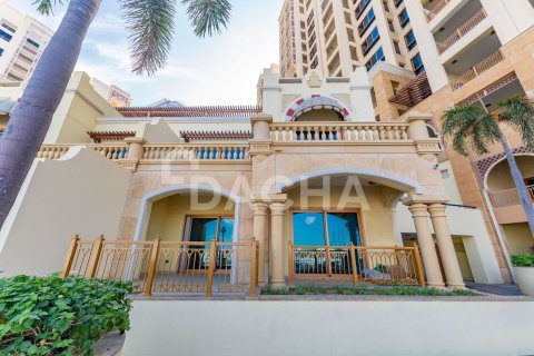 Квартира с 2 спальнями в Marina Residences, ОАЭ №210372 28
