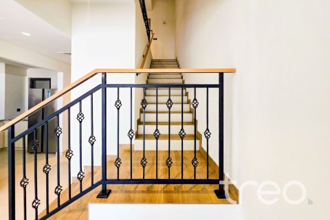 4 bedrooms Townhouse in Damac Lagoons, UAE No. 186681 6