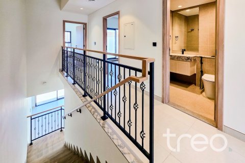 4 bedrooms Townhouse in Damac Lagoons, UAE No. 186681 18