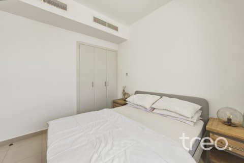 3 bedrooms Townhouse in Noor Townhouses, UAE No. 186685 15